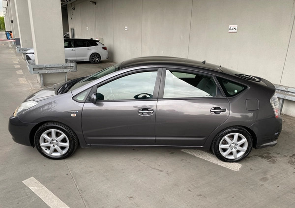 Toyota Prius cena 28900 przebieg: 160000, rok produkcji 2009 z Lublin małe 352